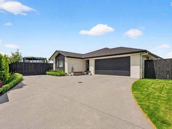 38 Kerr Crescent, Patumahoe, Pukekohe