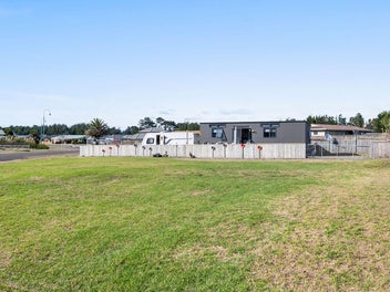 1 Sandown Avenue, Himatangi Beach, Himatangi Beach