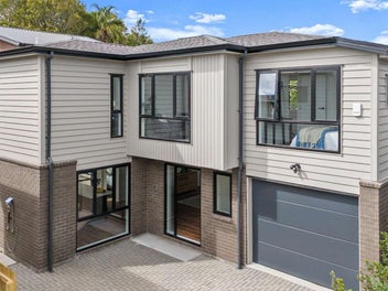 18 Range View Road, Mount Albert, Auckland