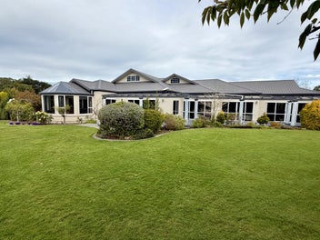 227 Drysdale Road, Myross Bush