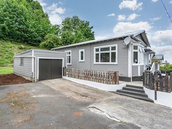 95 Glen Road, The Glen, Dunedin