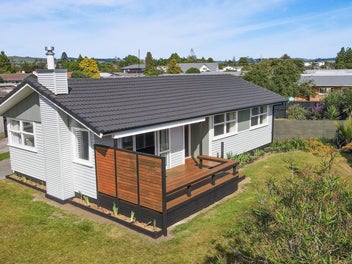 25 Clouston Crescent, Fenton Park, Rotorua