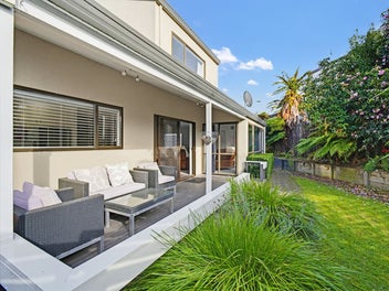 74B Grand Vue Road, Kawaha Point, Rotorua