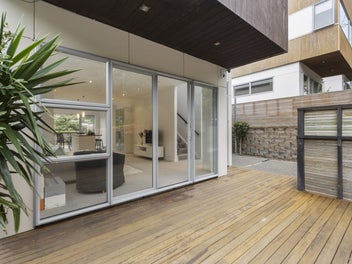 39 Tiketike Way, Brooklyn, Wellington