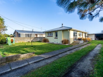39 Wicklow Street, Clifton, Invercargill