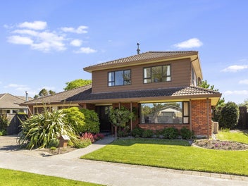 15 Valerie Place, Redwood, Christchurch