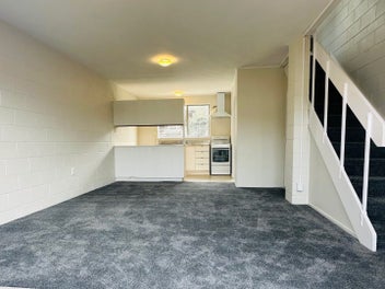 4/28 Tui Road, Papatoetoe, Auckland