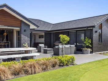 8 Tikorangi Road East, Tikorangi, Waitara