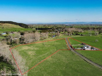 107 Neavesville Road, Puriri, Thames