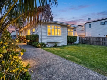 65 Aramoana Avenue, Devonport, Auckland