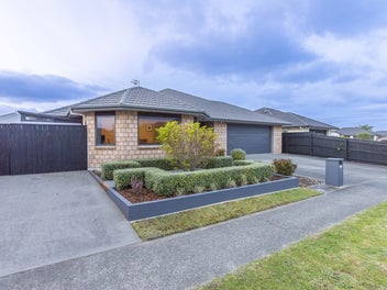 6 Trusham Court, Paraparaumu