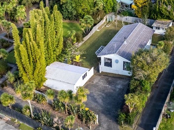 19 Benita Place, Sunnyvale, Auckland