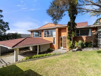 102 Sartors Avenue, Browns Bay, Auckland