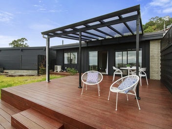 16B Nagpur Terrace, Broadmeadows, Wellington