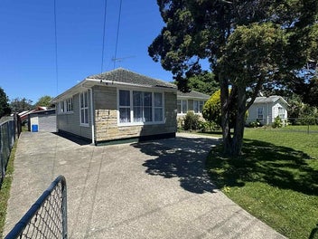12 Calvert Street, Papakura, Papakura