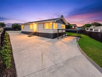 10 Rimini Place, Clover Park, Auckland