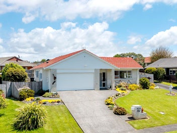 47 Nicholas Road, Somerville, Manukau