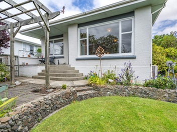21 White Street, Newfield, Invercargill