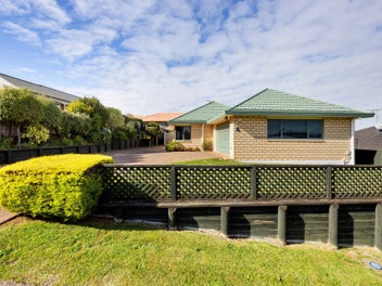 6 Glenside Rise, Grandview Heights, Hamilton