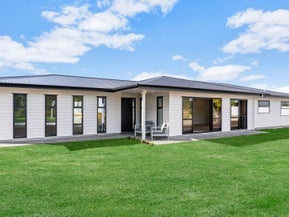 17 Blackbird Lane, MANGAWHAI HEADS, KAIWAKA