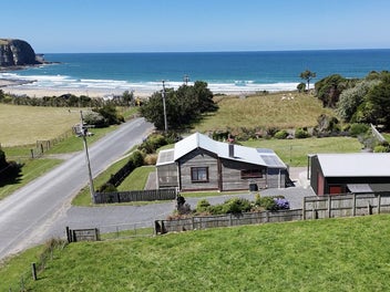 210 Jacks Bay Road, Hinahina, Owaka