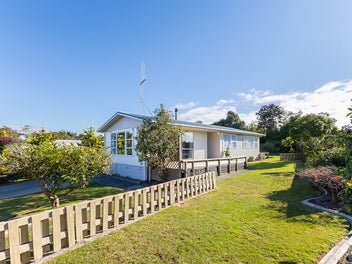 19 Mountainview Terrace, Otaki Beach, Otaki