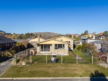 16 Burraness Street, Palmerston