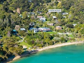 14 Sandy Bay Road, Black Rock, Marlborough Sounds