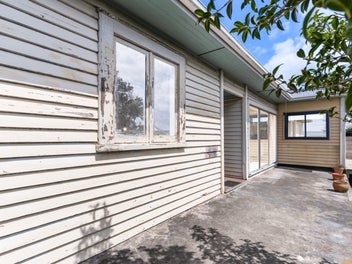 1/249 Richardson Road, Mount Roskill, Auckland