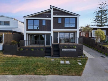 2/31 Braemar Road, Rothesay Bay, Auckland