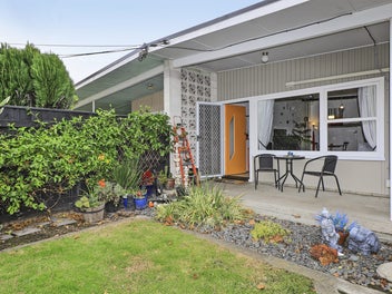 241 Kenilworth Road, Mayfair, Hastings