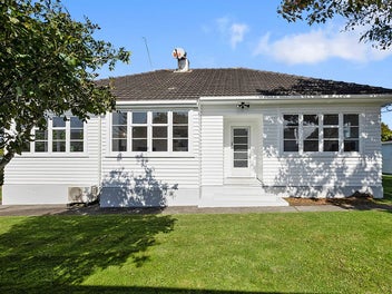 9D Paynters Avenue, Strandon, New Plymouth