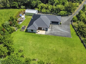 4 Dunbar Place, Highlands Park, New Plymouth