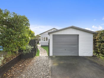 24A Tahi Terrace, Glen Eden, Auckland