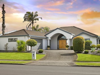 19 Montrose Crescent, Huntington, Hamilton