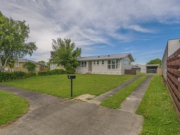 4 Clutha Place, Westbrook, Palmerston North
