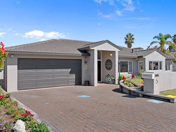 5 Mako Street, West Harbour, Auckland