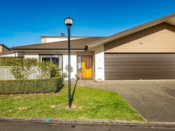 2/2 Caversham Road, Westmere, Whanganui