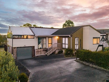 40 West Harbour Drive, West Harbour, Auckland
