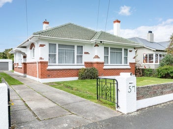 57 Hargest Crescent, Saint Kilda, Dunedin