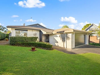 15 Glucina Avenue, West Harbour, Auckland