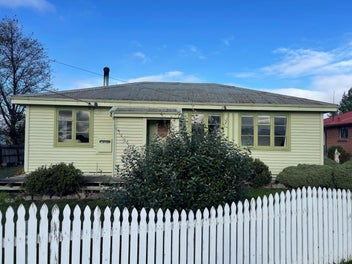 24 Mold Street, Middlemarch, Middlemarch