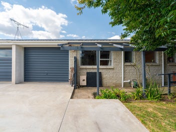 35B Pine Avenue, Bader, Hamilton