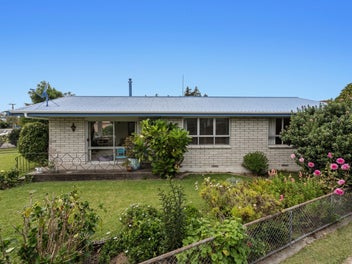 167 College Road, Edgecumbe, Edgecumbe