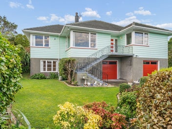 5 Vista Grove, Kelson, Lower Hutt