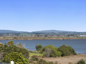 575 Pukehina Parade, Pukehina, Te Puke