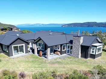 4 Harrier Lane, Kinloch, Taupo