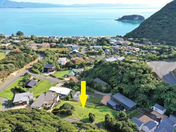 1311 Abel Tasman Drive, Tata Beach
