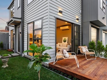 3 Trafalgar Road, Milford, Auckland