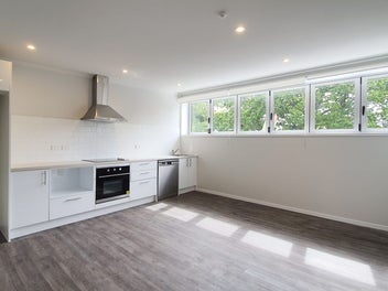 2/285B Great South Road, Papakura, Papakura